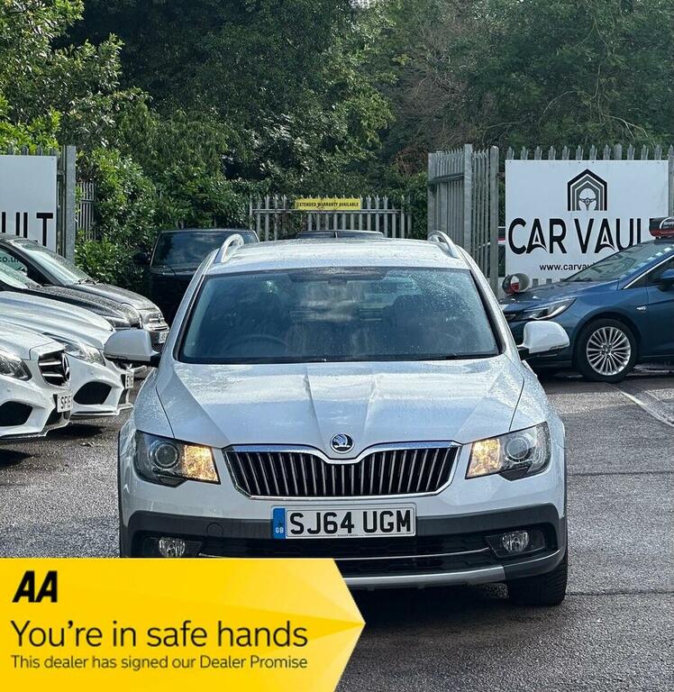 Skoda Superb Estate 2.0 Tdi Outdoor Plus 4Wd Euro 5 20146 White #2