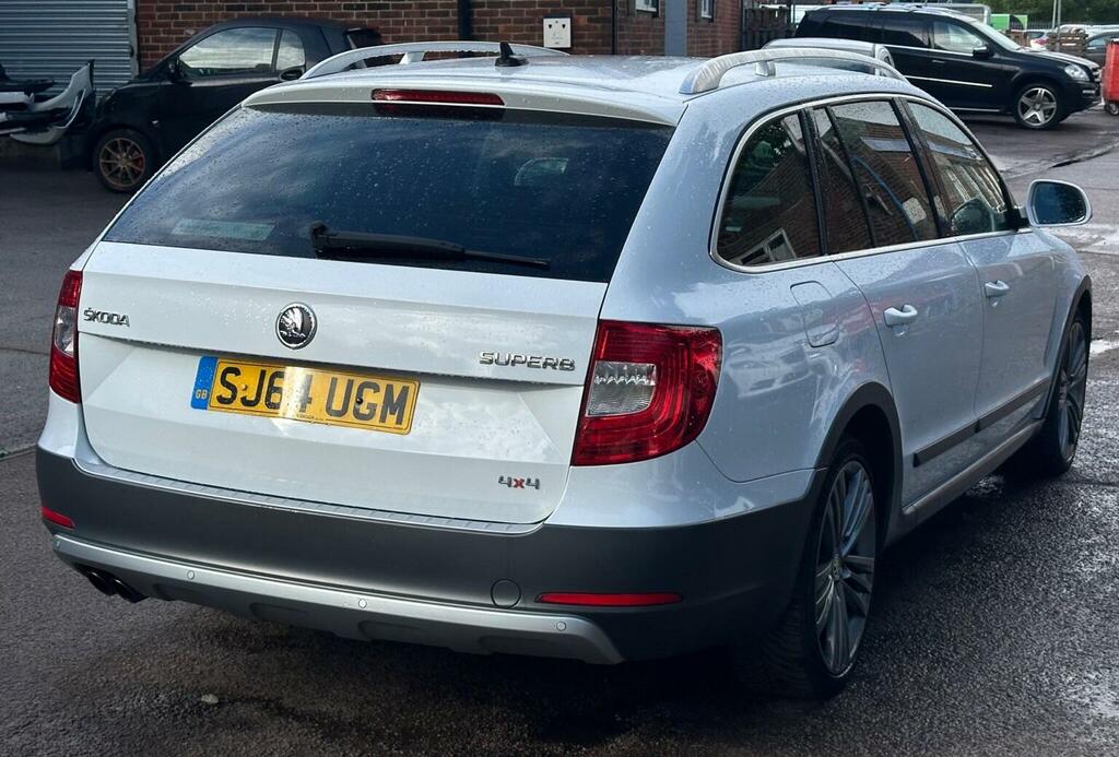 Skoda Superb Black #8