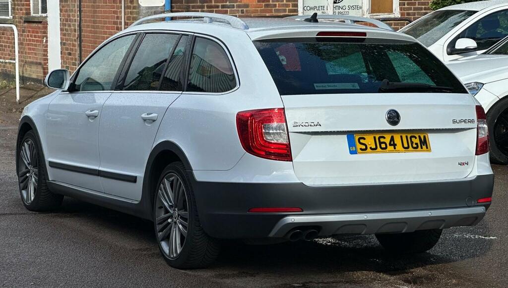 Skoda Superb Estate 2.0 Tdi Outdoor Plus 4Wd Euro 5 20146 White #6