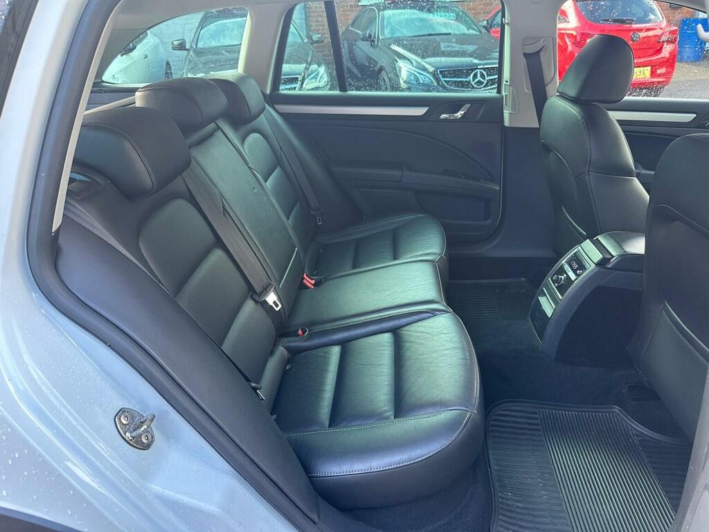 Skoda Superb Black #14