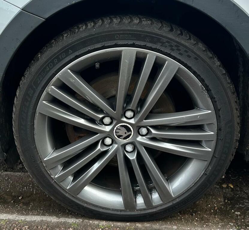 Skoda Superb Black #53
