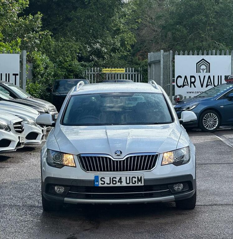 Skoda Superb Estate 2.0 Tdi Outdoor Plus 4Wd Euro 5 20146 White #3