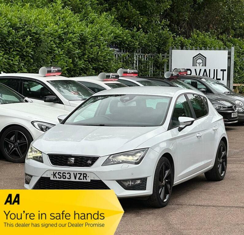 Seat Leon Hatchback 2.0 Tdi Cr Fr Euro 5 Ss 201363 White
