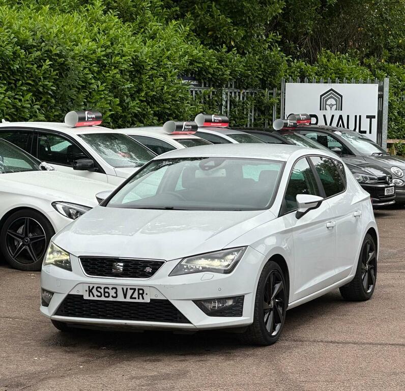 Seat Leon Hatchback 2.0 Tdi Cr Fr Euro 5 Ss 201363 KS63VZR White #4