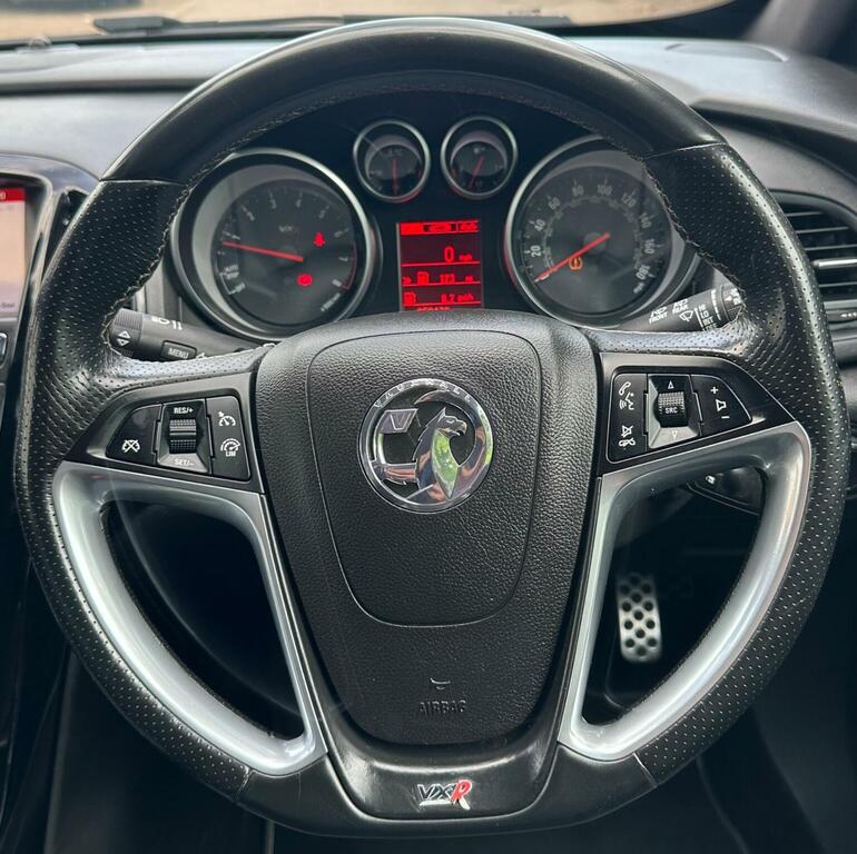 Vauxhall Astra GTC White #28