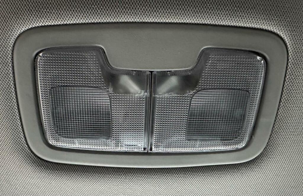 Kia Optima Phev Auto White #49