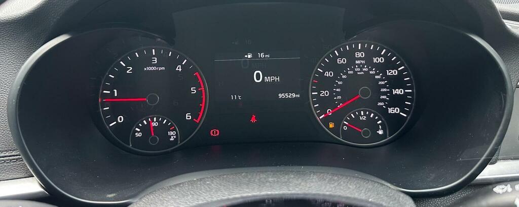 Kia Optima Phev Auto White #92