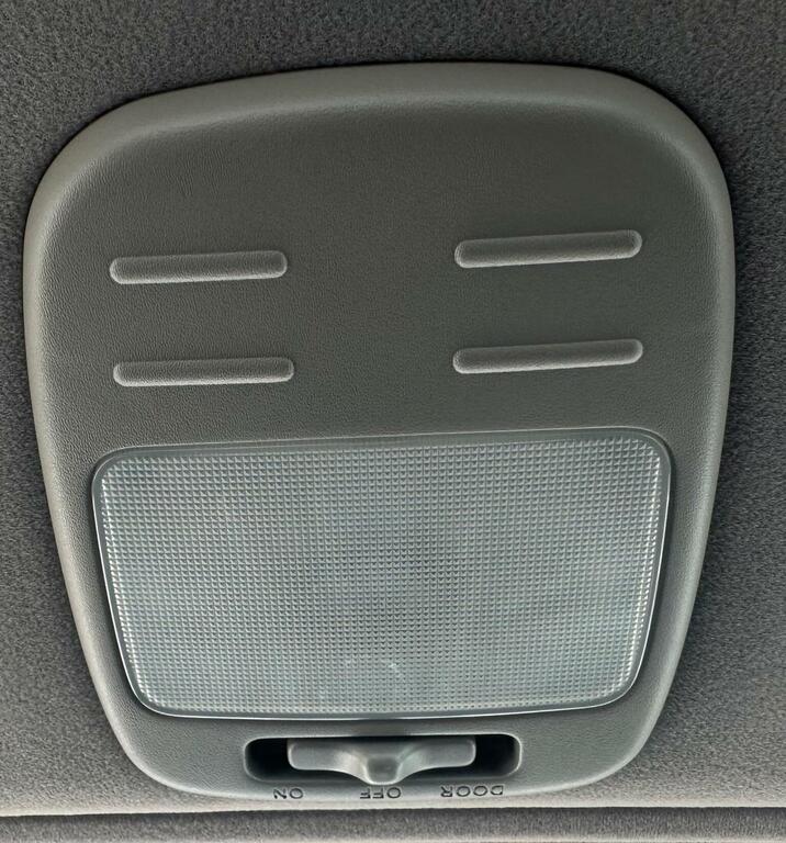 Lexus IS 2L Sportcross Silver #95