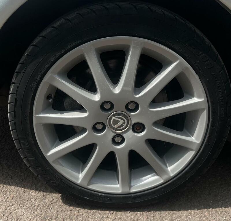 Lexus IS 2L Sportcross Silver #99