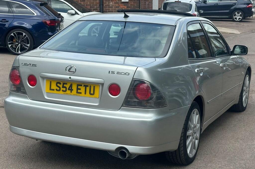 Lexus IS 2L Sportcross Silver #59