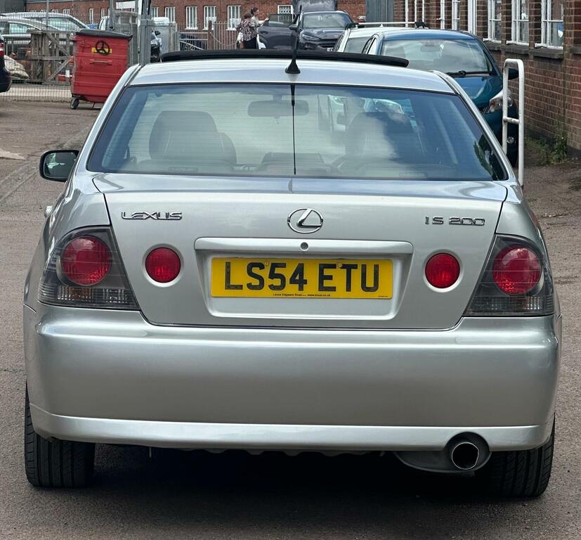 Lexus IS 2L Sportcross Silver #58