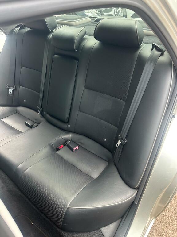 Lexus IS 2L Sportcross Silver #15