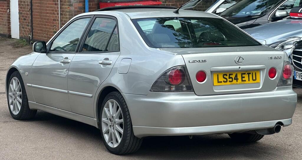 Lexus IS 2L Sportcross Silver #57