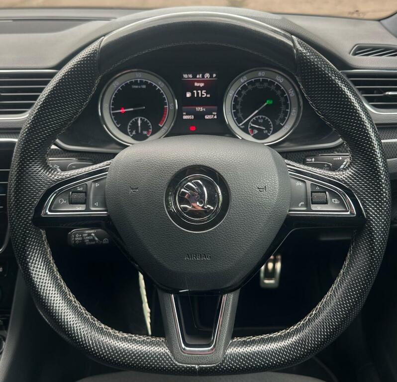 Skoda Superb 2.0 Tdi Cr Se Technology Dsg 7 Speed  #87