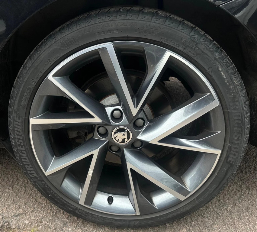 Skoda Superb 2.0 Tdi Cr Se Technology Dsg 7 Speed  #57