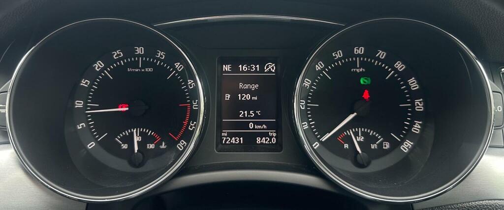 Skoda Superb 2.0 Tdi Laurin Grey #90