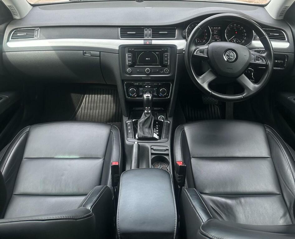 Skoda Superb 2.0 Tdi Laurin Grey #88