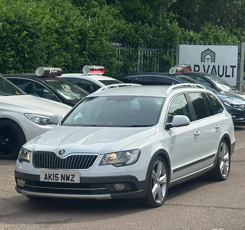 Skoda Superb 2.0 Tdi Outdoor Plus Dsg 4Wd Euro 5 White #5