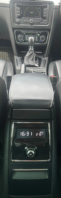 Skoda Superb 2.0 Tdi Laurin Grey #36
