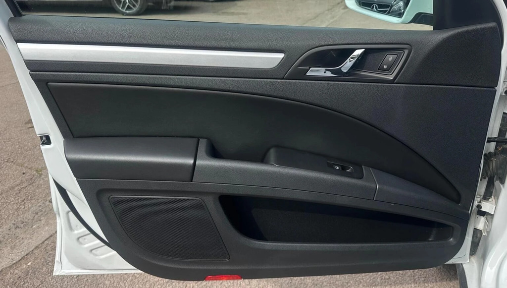 Skoda Superb 2.0 Tdi Laurin Grey #26