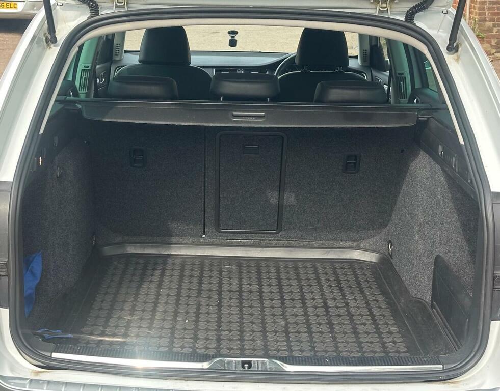 Skoda Superb 2.0 Tdi Laurin Grey #105