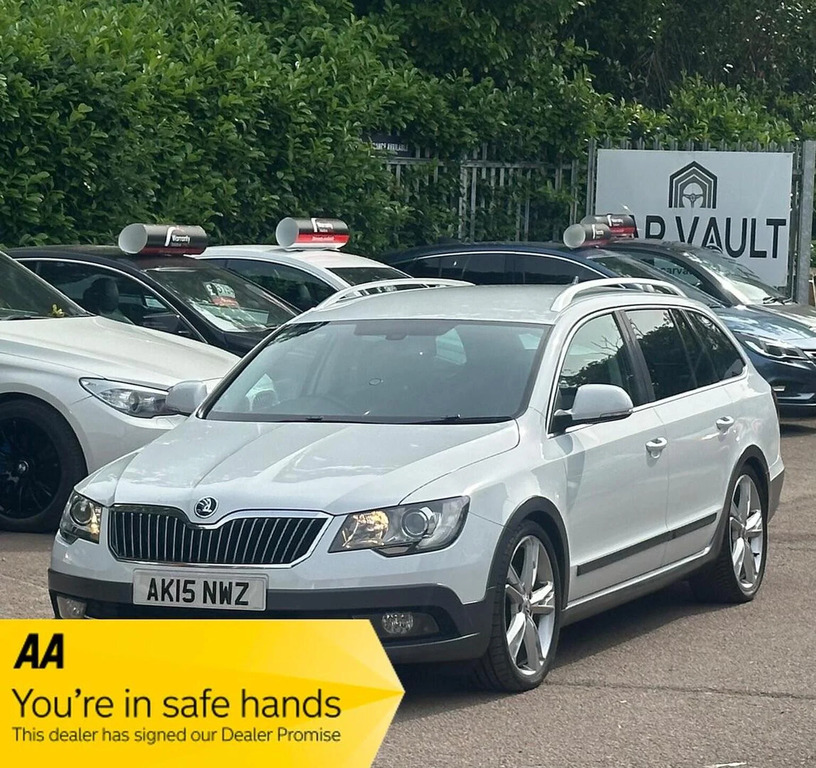 Skoda Superb 2.0 Tdi Outdoor Plus Dsg 4Wd Euro 5 White