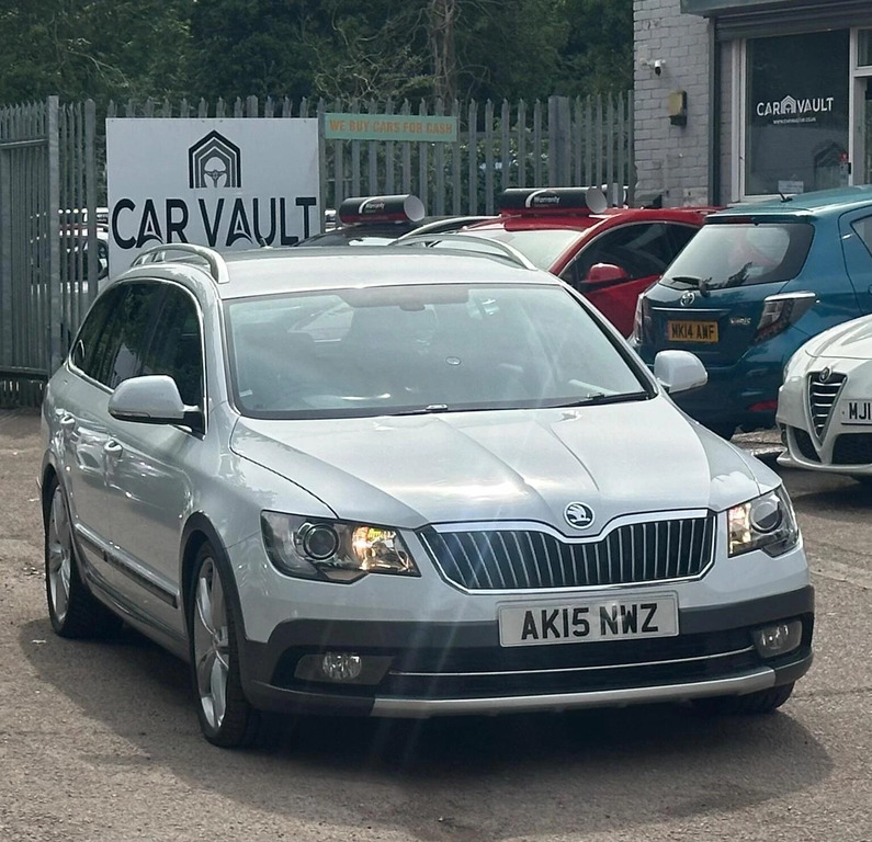 Skoda Superb 2.0 Tdi Laurin Grey #10