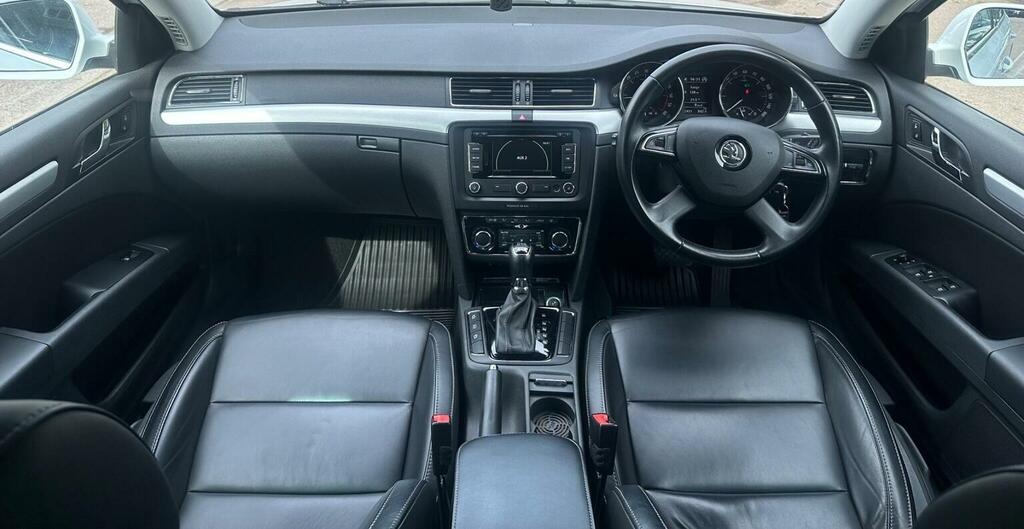 Skoda Superb 2.0 Tdi Laurin Grey #73