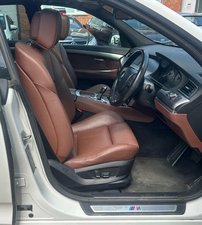 BMW 5 Series Gran Turismo Hatchback 3.0 530D Se Gt 2011 Grey #70