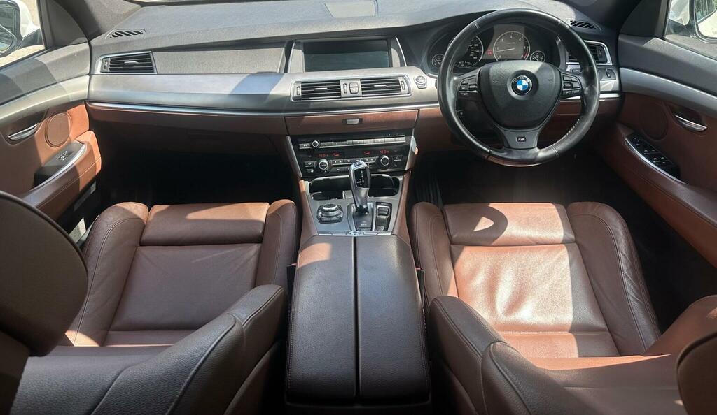 BMW 5 Series Gran Turismo Hatchback 3.0 530D Se Gt 2011 Grey #87