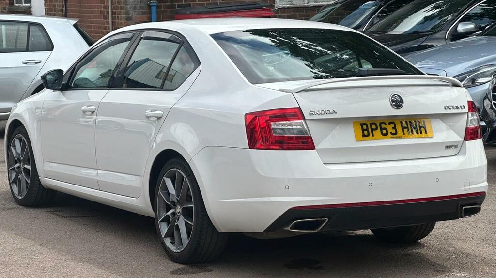Skoda Octavia 2.0 Tdi Vrs Euro 5 Ss White #6