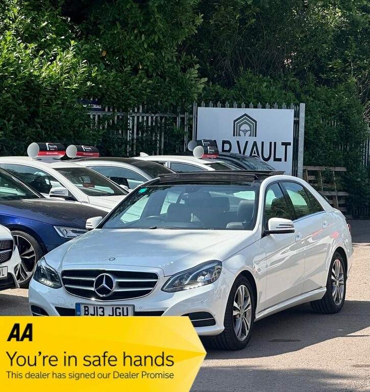 Mercedes-Benz E Class 2.1 E220 Cdi Se G-tronic Euro 5 Ss White