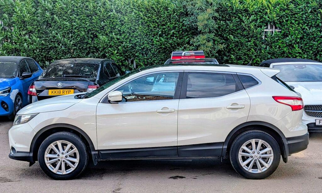 Nissan Qashqai 1.2 Dig-t Acenta Premium 2Wd Euro 5 Ss White #5