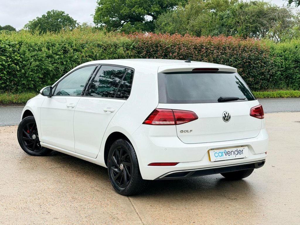 Volkswagen Golf 1.5L Match NA69ZFF White #5