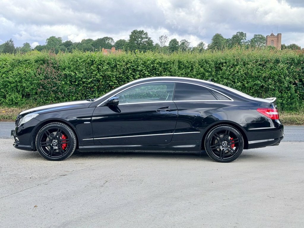 Mercedes-Benz E Class 3L Sport Black #6