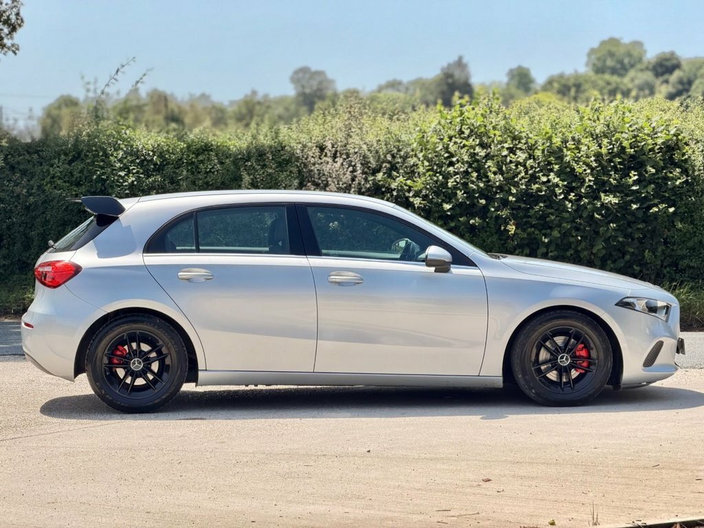 Mercedes-Benz A Class Hatchback WN19TYG  #6