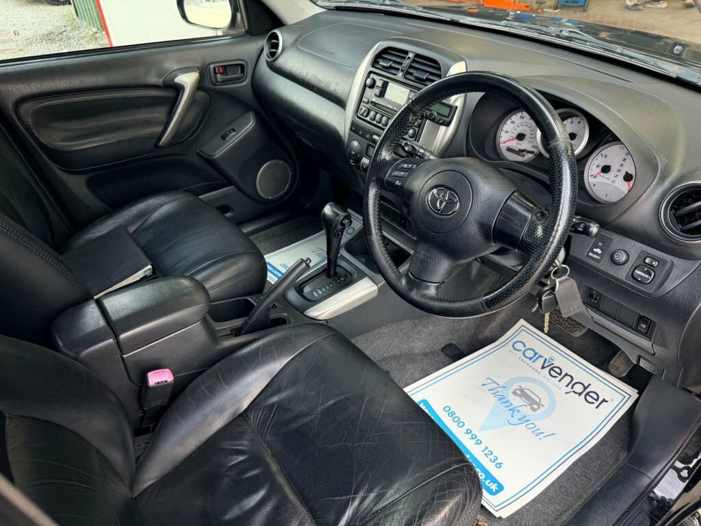Toyota Rav 4 2.0 D-4d Xt-r 4Wd Grey #14