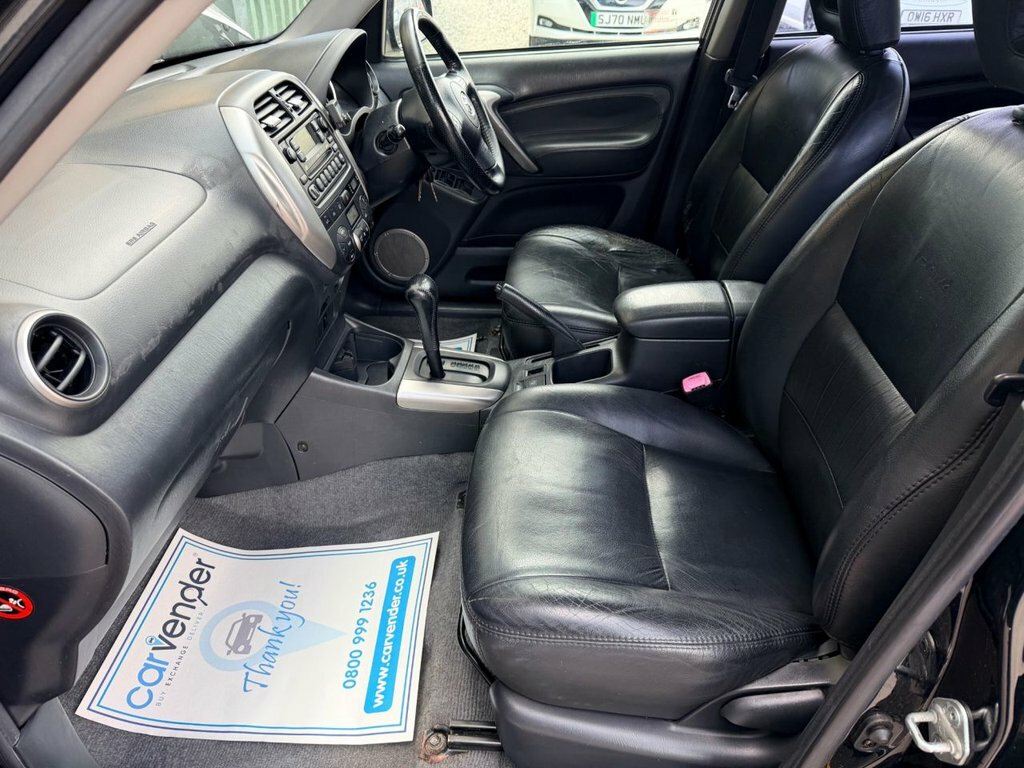 Toyota Rav 4 2.0 D-4d Xt-r 4Wd Grey #24