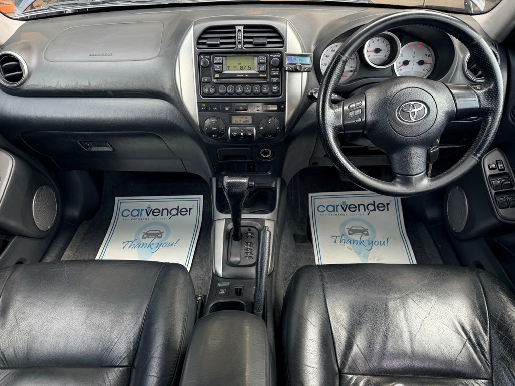 Toyota Rav 4 Suv Black #2