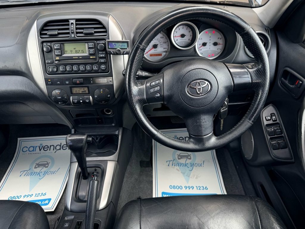 Toyota Rav 4 2.0 D-4d Xt-r 4Wd Grey #27