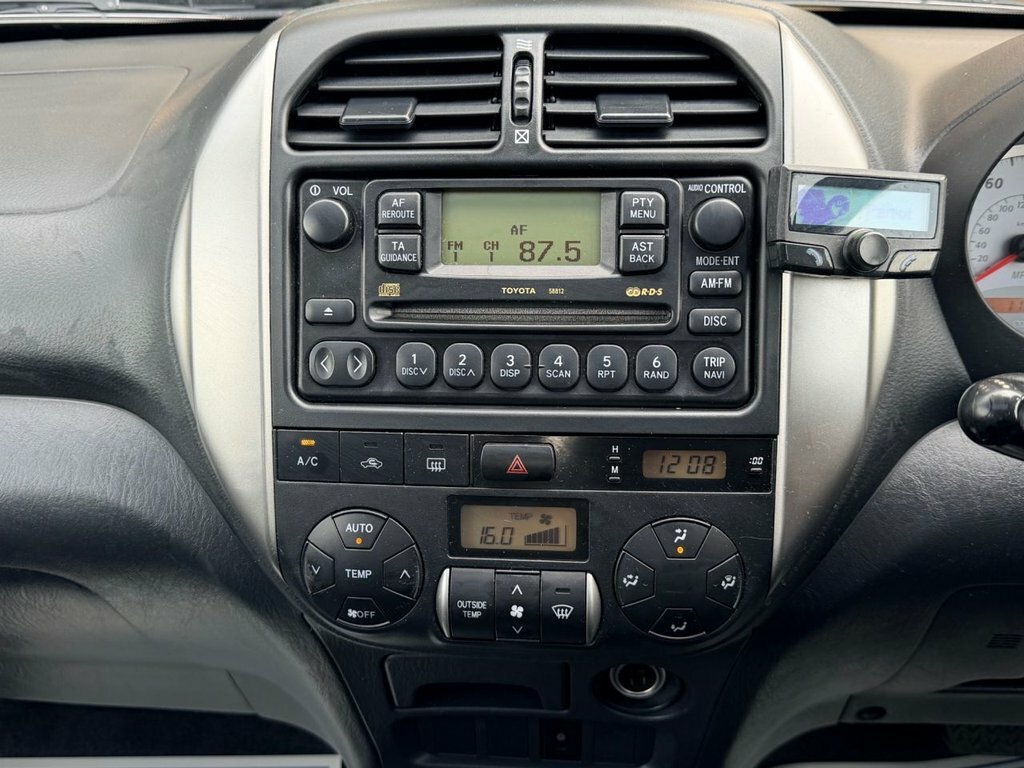 Toyota Rav 4 2.0 D-4d Xt-r 4Wd Grey #35