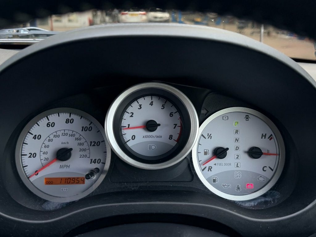 Toyota Rav 4 2.0 D-4d Xt-r 4Wd Grey #33