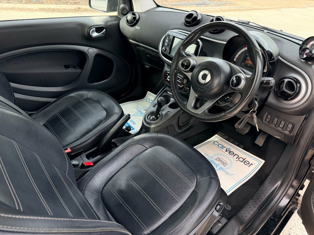 Smart Fortwo Coupe 0.9 Edition1 T White #14
