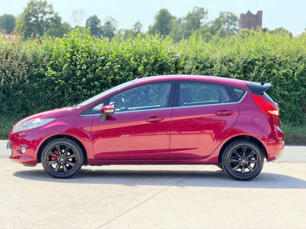 Ford Fiesta Hatchback Blue #6