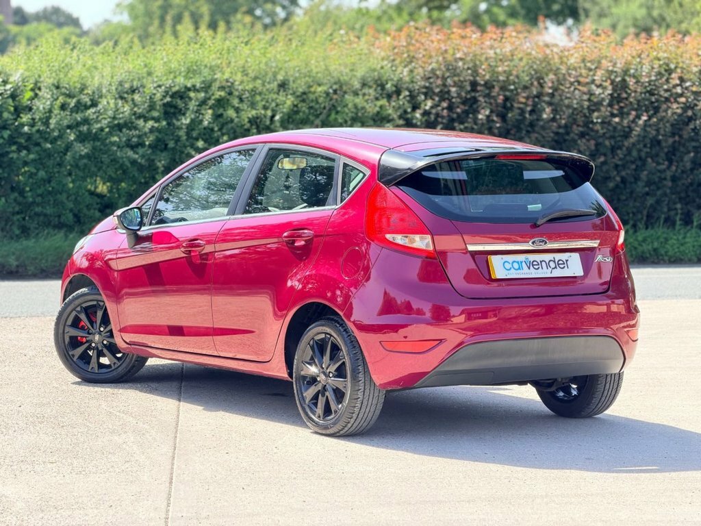 Ford Fiesta Hatchback Blue #4