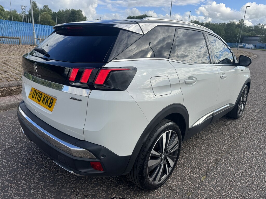 Peugeot 3008 1.2 Puretech Gt Line White #6