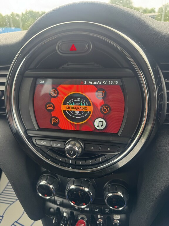 Mini Hatch 1.5 Cooper II 2018 Green #23