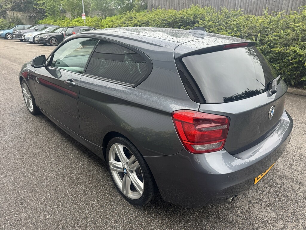 BMW 1 Series 1.6 116D Efficientdynamics 114 Bhp Black #4