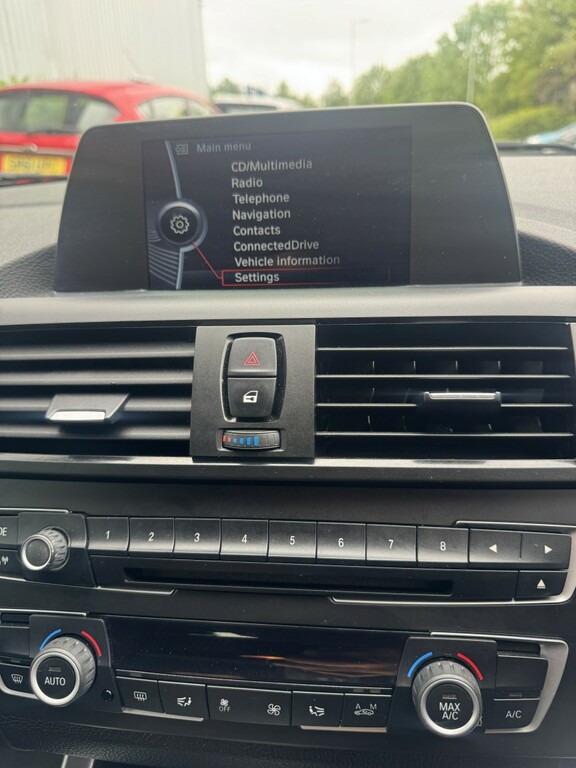 BMW 1 Series 1.6 116D Efficientdynamics 114 Bhp Black #15