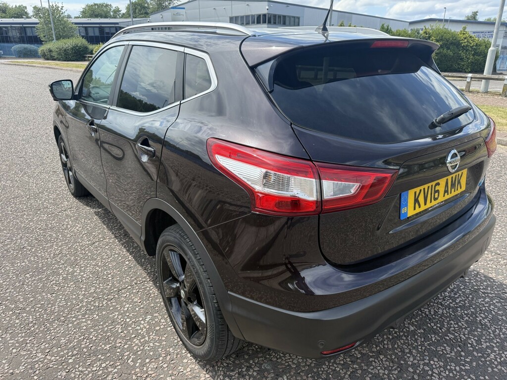 Nissan Qashqai 1.5 Dci N-connecta Black #4